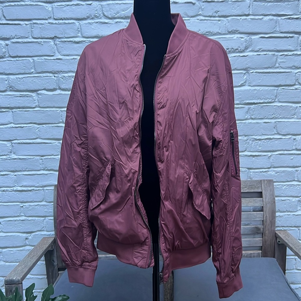 🟣 NWT H&M L.O.G.G. Men’s Zip Front Windbreaker, sz L